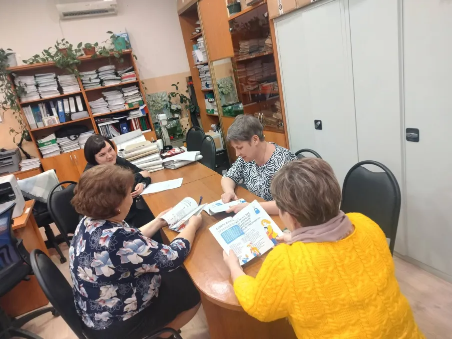 Школа замещающих родителей