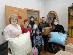 Прием гуманитарной помощи для эвакуированных жителей Донецкой и Луганской народных республик